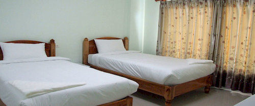 Ruan Rim Nam Hotel Roi Et Luaran gambar